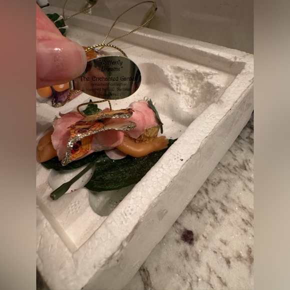 Ashton Drake heirloom ornaments, the enchanted garden series. Set of 3 no box. - Picture 4 of 5